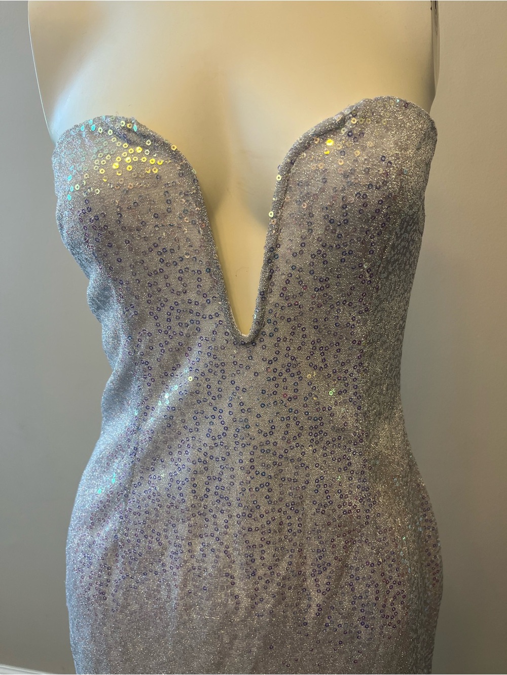 NWT Hello Molly Strapless Sequin Mini Dress Women's Size Medium 6 Silver Hoco